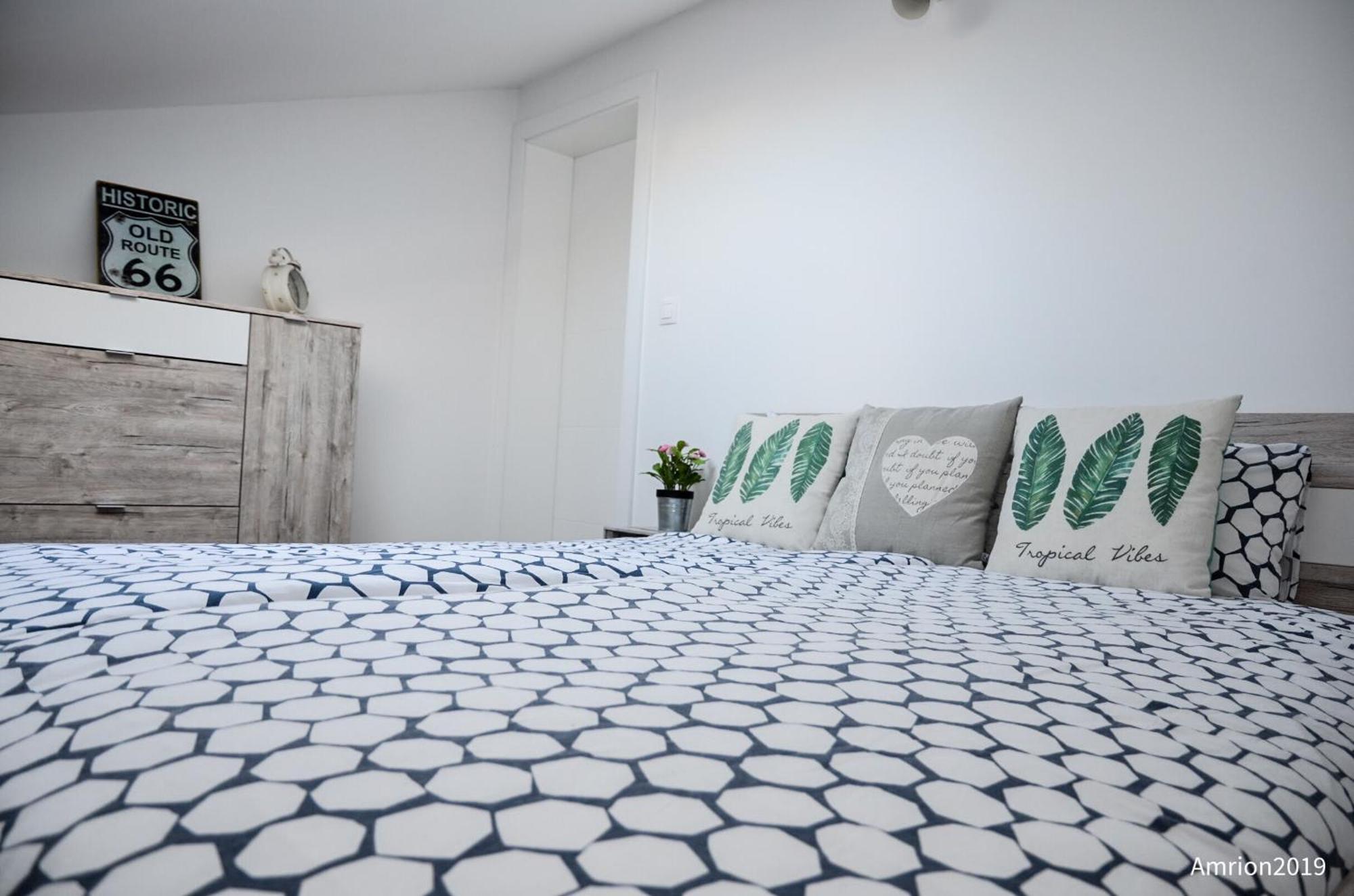 Marazul Apartments 포블랴나 객실 사진